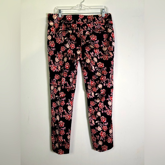 Ann Taylor Floral Elastic Waist Mid Rise Straight Leg Casual Crop Pants 10 - Picture 4 of 12